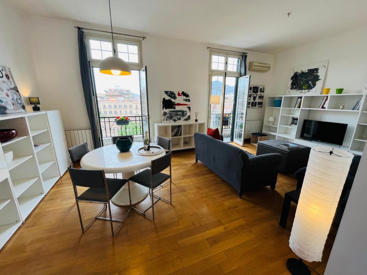 Politeama Suite In The Heart Of The City Palermo Exterior photo
